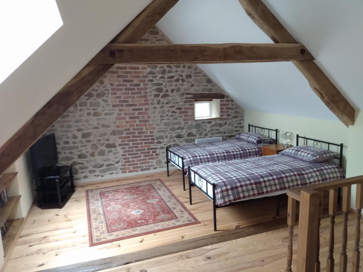 Chez Sivade Gîte La Crouzille Exterior foto