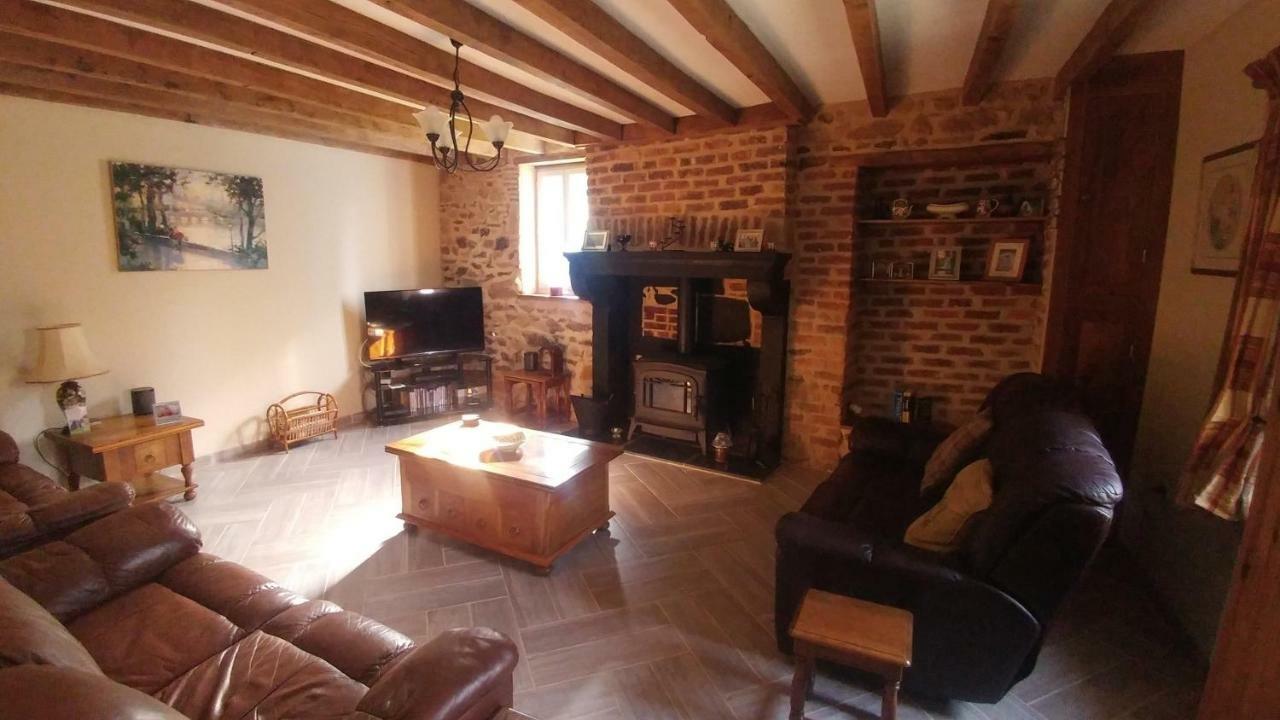 Chez Sivade Gîte La Crouzille Exterior foto