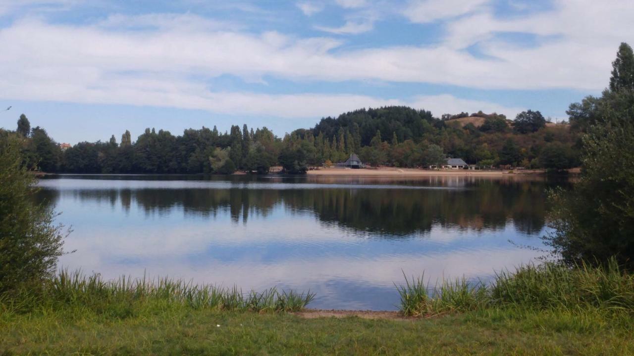 Chez Sivade Gîte La Crouzille Exterior foto
